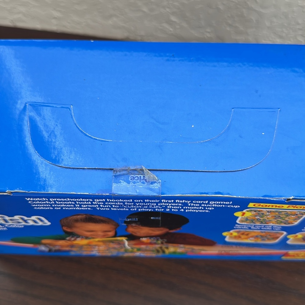 Vintage Fisher Price Go Fish Color Matching Game - Picture 4 of 6